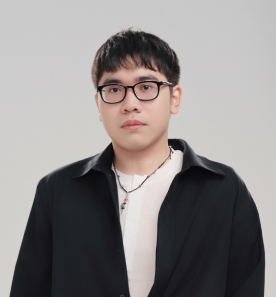 Nam Lu (Graphic Designer)