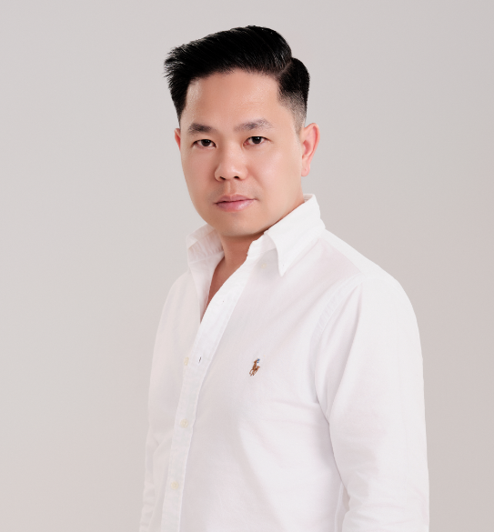 Nhat Tran (General Manager)